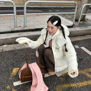 2024 Winter Women's Bone White Five-Grid Down Jacket with Detachable Hood - Thick Korean Style Coat