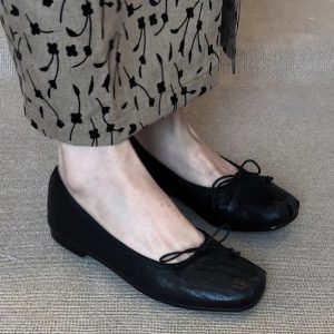 2024 Women's French Style Black Bow Tie Pig Nose Flats - Super Soft Loafers for Chic Comfort