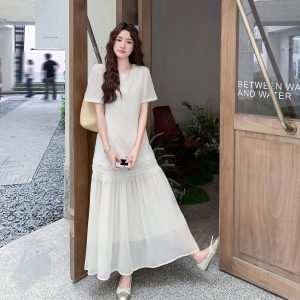 2025 Summer Women's White Patchwork Dress - High-End, Unique, Slimming Long Dress Inspired by French Design