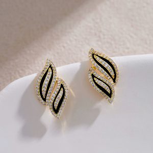 Black Zirconia Unique Design Earrings - High-End Light Luxury, Versatile Fashion Statement for Elegant Looks