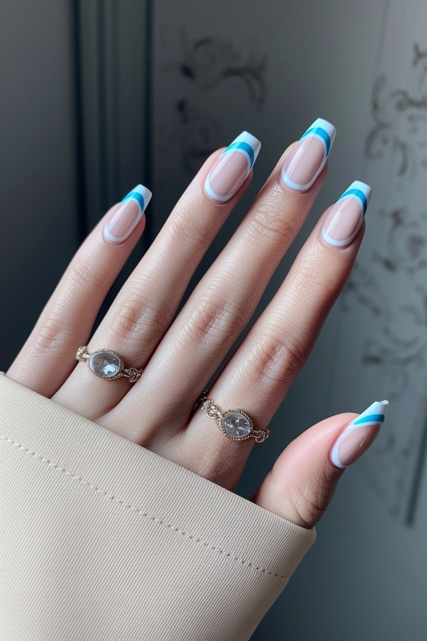 acrylic_nails_french_tip_with_design_metadata_qrg3d.jpg