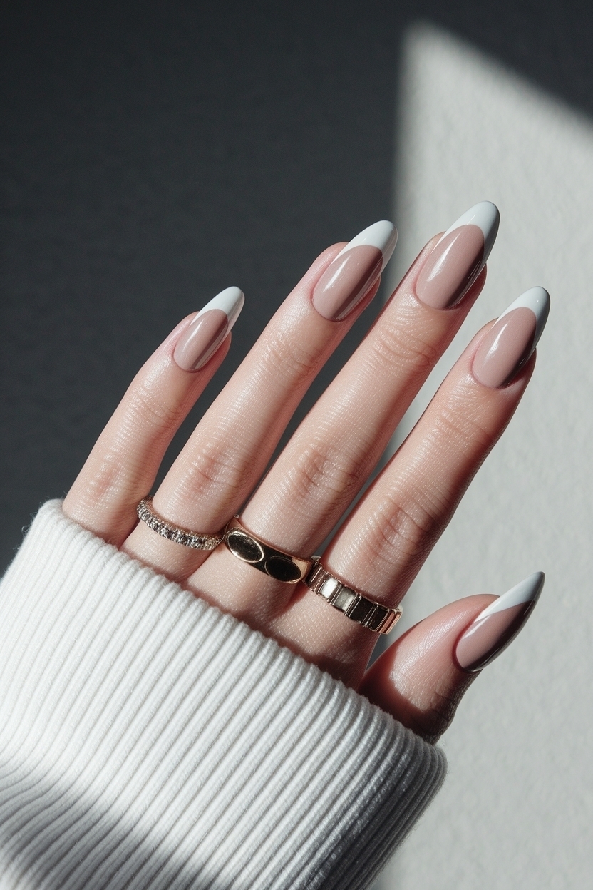 almond_chrome_french_tip_nails_metadata_qrg3d.jpg