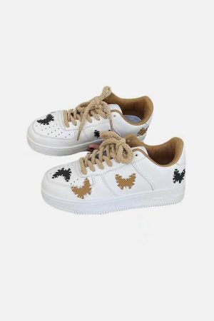 Concert Outfit Butterfly Label Skate Shoes