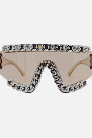 Concert Outfit Chain-Embellished Sunglasses