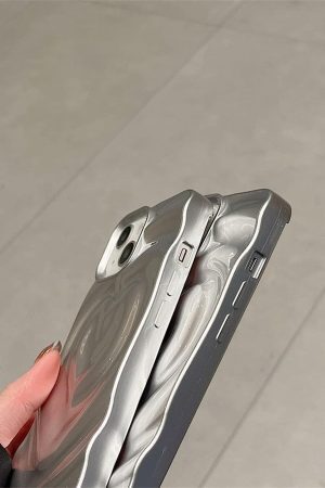 Concert Outfit Electroplate Silver 3D Heart Water Ripple Phone Case