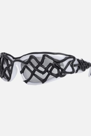 Concert Outfit Futuristic Wavy Frame Sunglasses