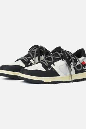 Concert Outfit High Street Love Sneakers