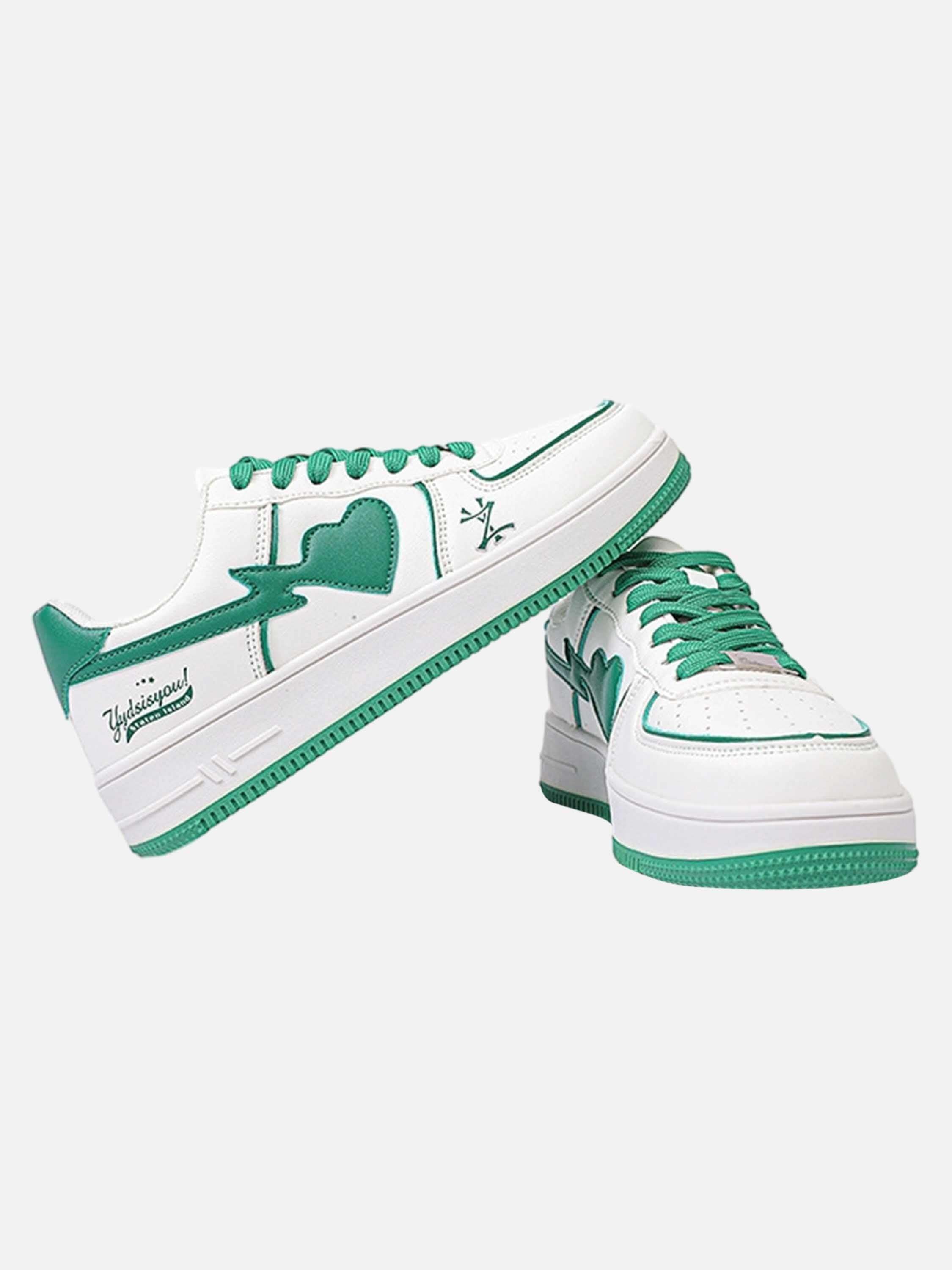 Concert Outfit High Street White Skate Sneakers