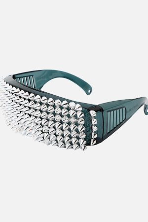 Concert Outfit Large Frame Outdoor Rivet Sunglasses