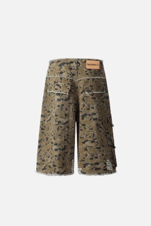 Concert Outfit Multi Pocket Fringe Longline Jorts
