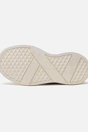 Concert Outfit Raggedy Round Toe Sneakers
