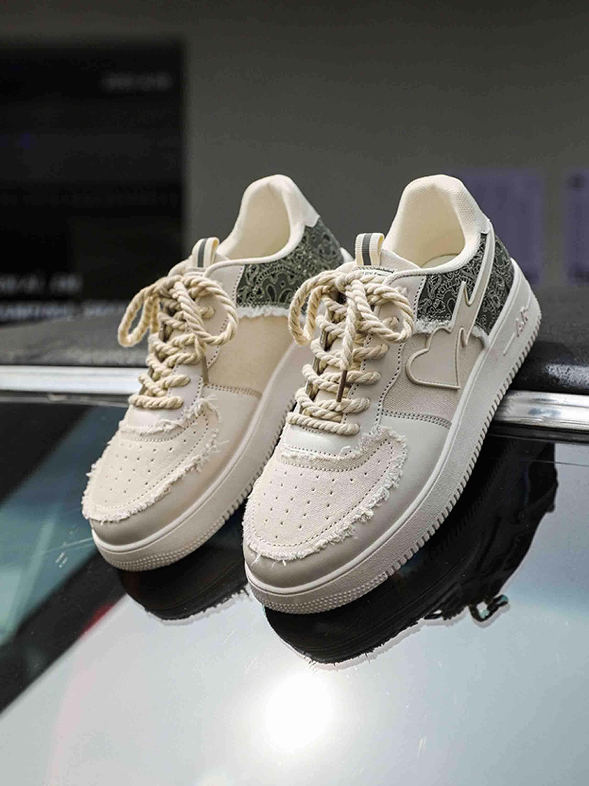 Concert Outfit Retro High Street Men's Low Top Skate Casual Shoes