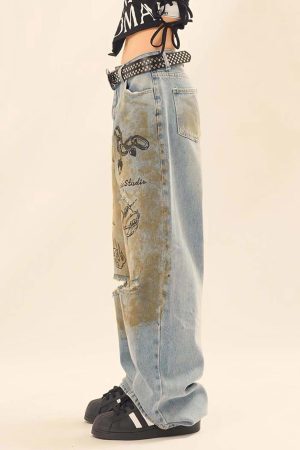 Concert Outfit Vintage Ripped Graffiti Jeans