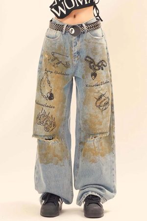 Concert Outfit Vintage Ripped Graffiti Jeans