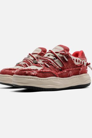 Concert Outfit Washed Denim Low-Top Raw Edge Sneakers