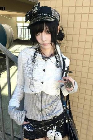 New Style Trends - Acubi Style Layered Cardigan - Outfit Ideas