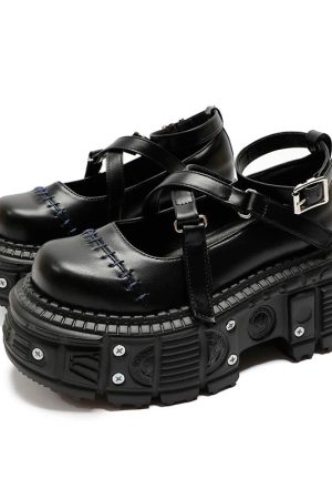 New Style Trends - Alt Gothic Stitched Shoes - Outfit Ideas