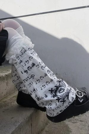 New Style Trends - Anime Chaos Leg Warmers - Outfit Ideas