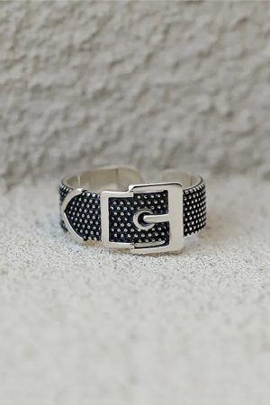 New Style Trends - Buckle Up Textured Aesthetic Ring - Outfit Ideas