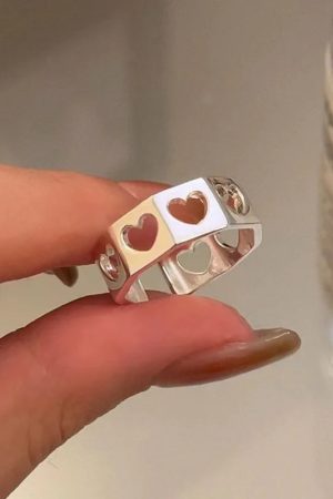 New Style Trends - Cutout Heart Grid Cute Ring - Outfit Ideas