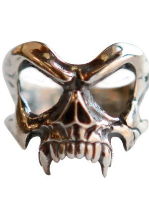 New Style Trends - Demon Skull Ragen Edgy Ring - Outfit Ideas