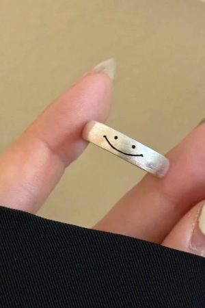 New Style Trends - Happy Minimalist Cute Ring - Outfit Ideas