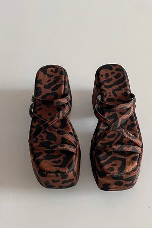 New Style Trends - Jungle Stride Strappy Aesthetic Sandals - Outfit Ideas