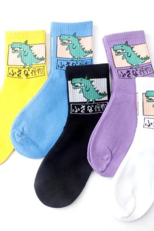 New Style Trends - Kawaii Pixel Cat Cozy Socks - Outfit Ideas