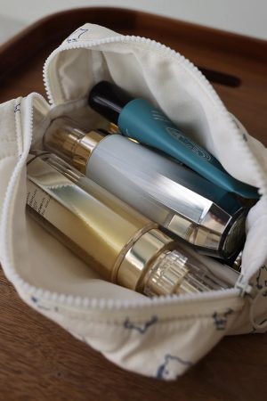New Style Trends - Meow Mood Quilted Aesthetic Makeup Bag - Outfit Ideas
