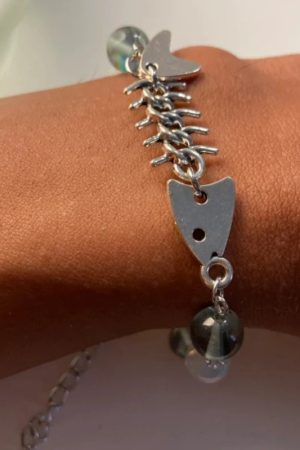 New Style Trends - Mermaidcore Starbite Fishbone Bracelet - Outfit Ideas