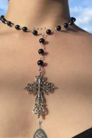 New Style Trends - Midnight Thorn Gothic Cross Necklace - Outfit Ideas