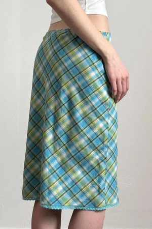 New Style Trends - Retro Plaid Slip Skirt - Outfit Ideas