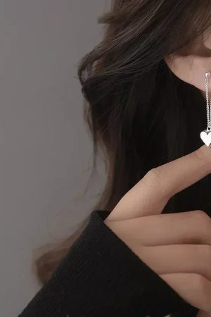 New Style Trends - Silver Heart Edgy Chain Earrings - Outfit Ideas