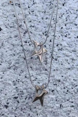 New Style Trends - Silver Shuriken Ninja Y2k Necklace - Outfit Ideas