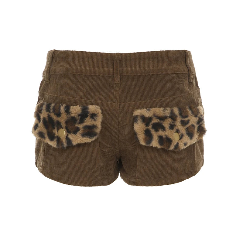 New Style Trends - Wild Fluff Pocket Y2k Shorts - Outfit Ideas