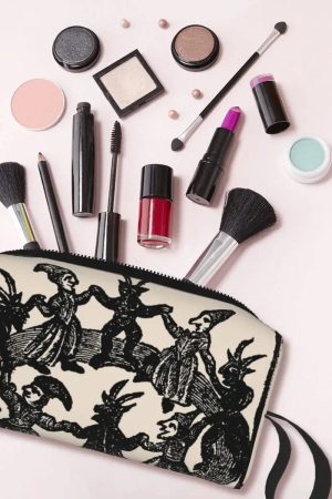 New Style Trends - Witch Circle Print Aesthetic  Makeup Bag - Outfit Ideas
