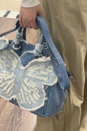 Style Core Aesthetics, New Style Trends - Ariella | Sac Papillon en Denim Y2K