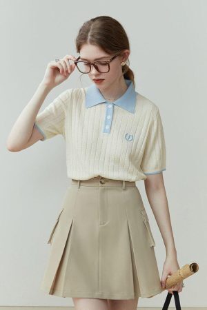 Style Core Aesthetics, New Style Trends - College Style Short Sleeve Sweater