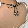 Style Core Aesthetics, New Style Trends - Collier à breloques cœur avec nœud à lacets