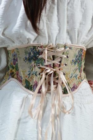 Style Core Aesthetics, New Style Trends - Cottagecore Ribbon Lace Up Waist Corset