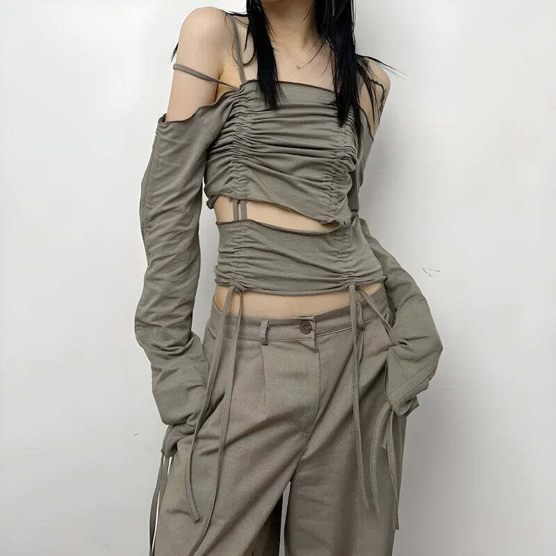 Style Core Aesthetics, New Style Trends - Cut-Out Ruched Long Sleeve Top