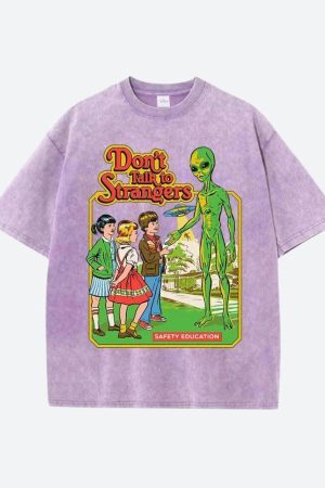 Style Core Aesthetics, New Style Trends - Don't Talk To Strangers Tee