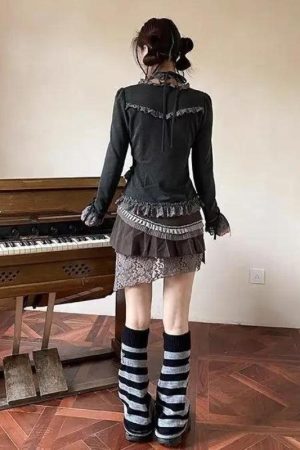 Style Core Aesthetics, New Style Trends - Fairy Grunge Asymmetric Lace Top