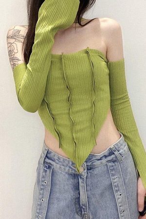 Style Core Aesthetics, New Style Trends - Flare Sleeved Halter Top
