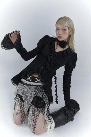 Style Core Aesthetics, New Style Trends - Goth Asymmetric Ruched Sleeve Shirt