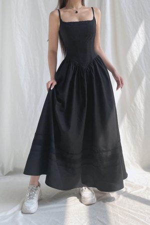 Style Core Aesthetics, New Style Trends - Goth Strap Maxi Dress