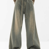 Style Core Aesthetics, New Style Trends - Jean boyfriend avec bretelles à nouer et coutures