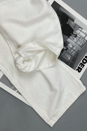 Style Core Aesthetics, New Style Trends - Jean boyfriend blanc délavé