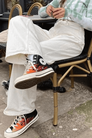 Style Core Aesthetics, New Style Trends - Jean boyfriend blanc délavé