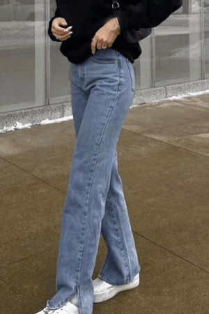 Style Core Aesthetics, New Style Trends - Jean boyfriend fendu délavé